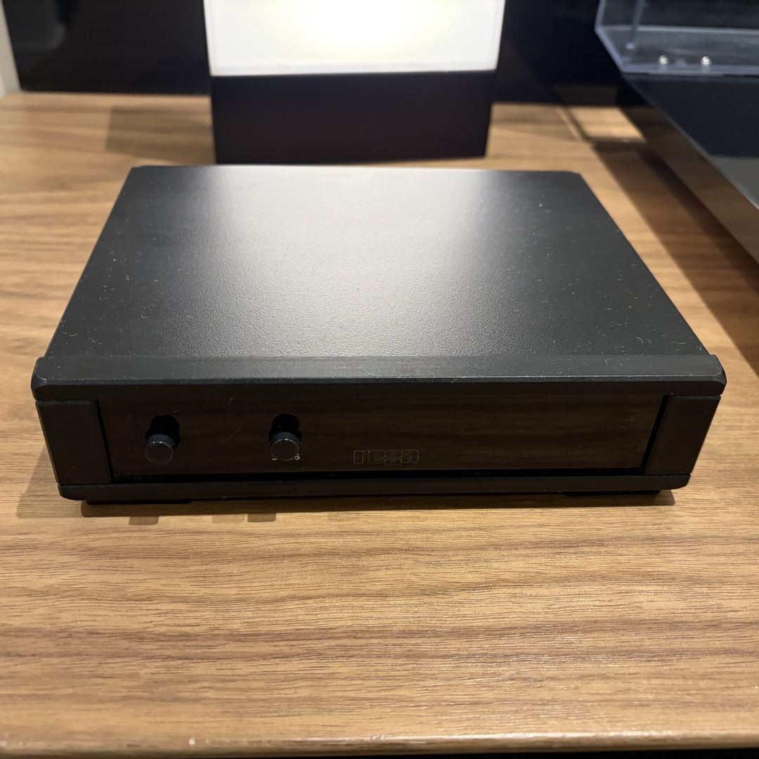 Rega Planar 3 Turntable with TTPSU Mk2 - Certified Preowned